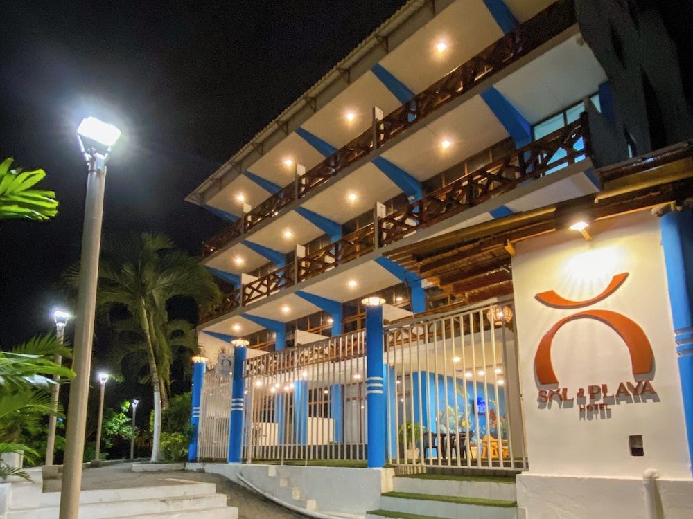 Hotel Sol y Playa Montañita 3 estrellas en Montañita