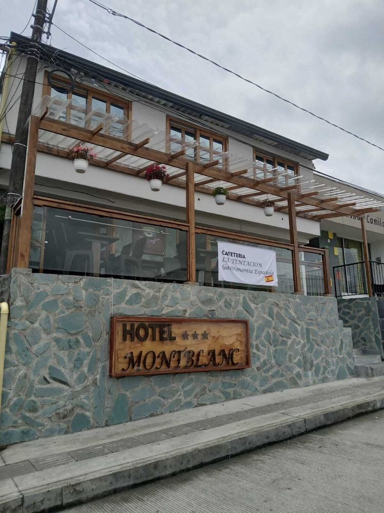 Hotel Mont Blanc 2 estrellas en Circasia