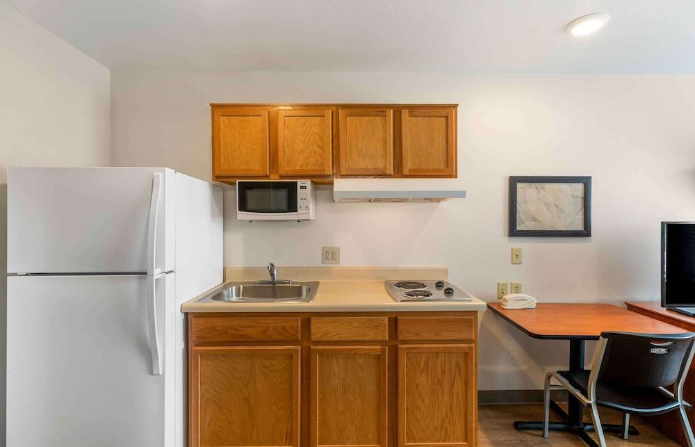 Extended Stay America Select Suites - Firestone 3