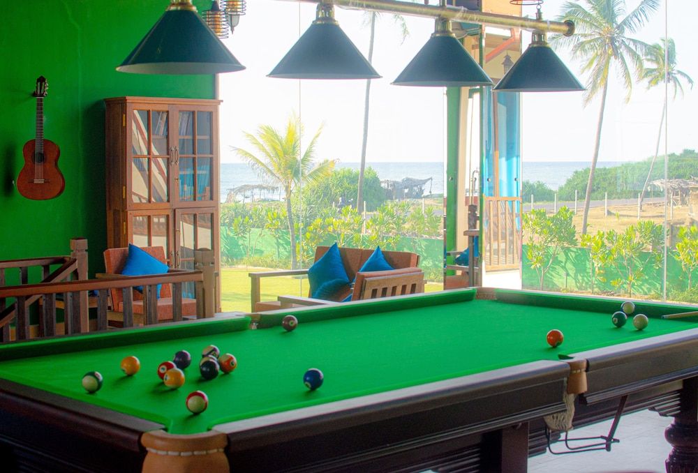 Calypso Sunset Beach Hotel 2