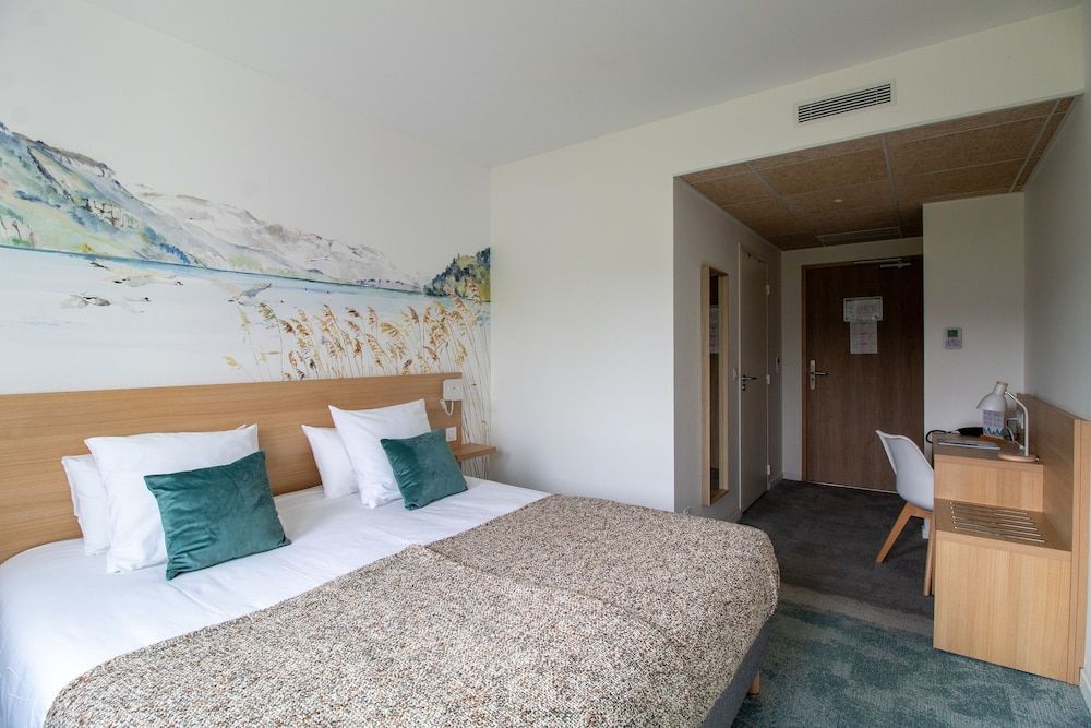 Shana Hotel & Residence 3