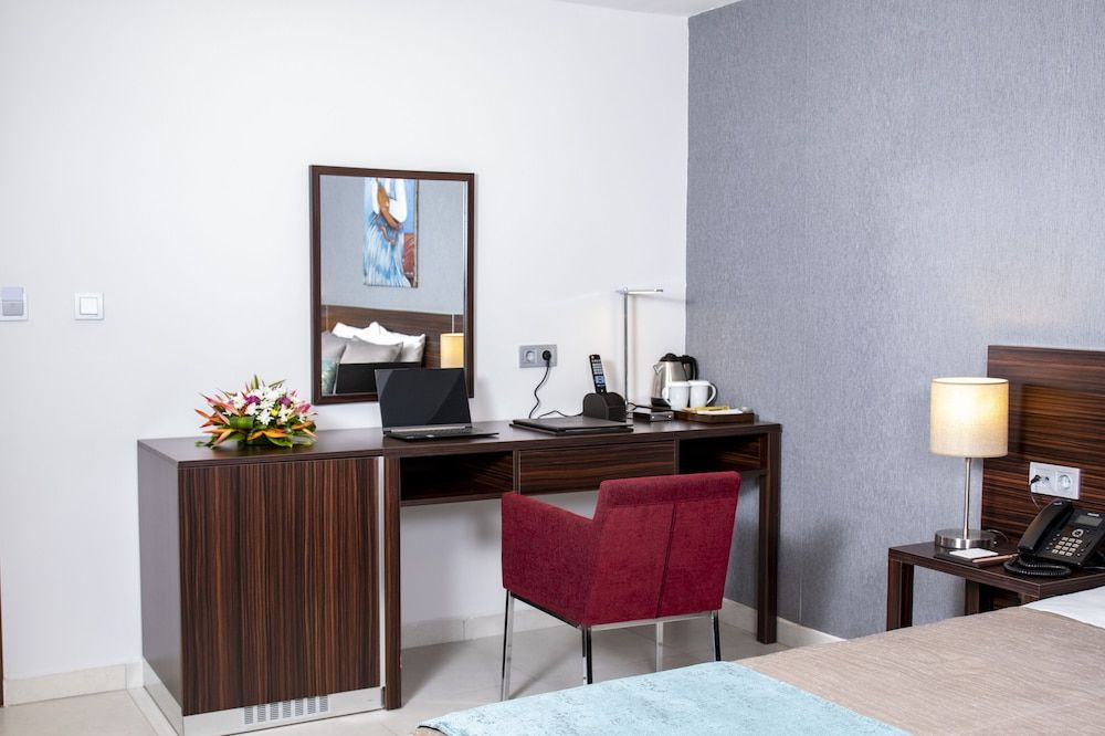 Souare Premium Hotel 3