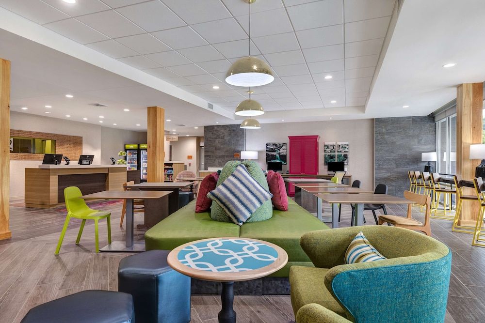 Home2 Suites by Hilton Wilkes-Barre 2