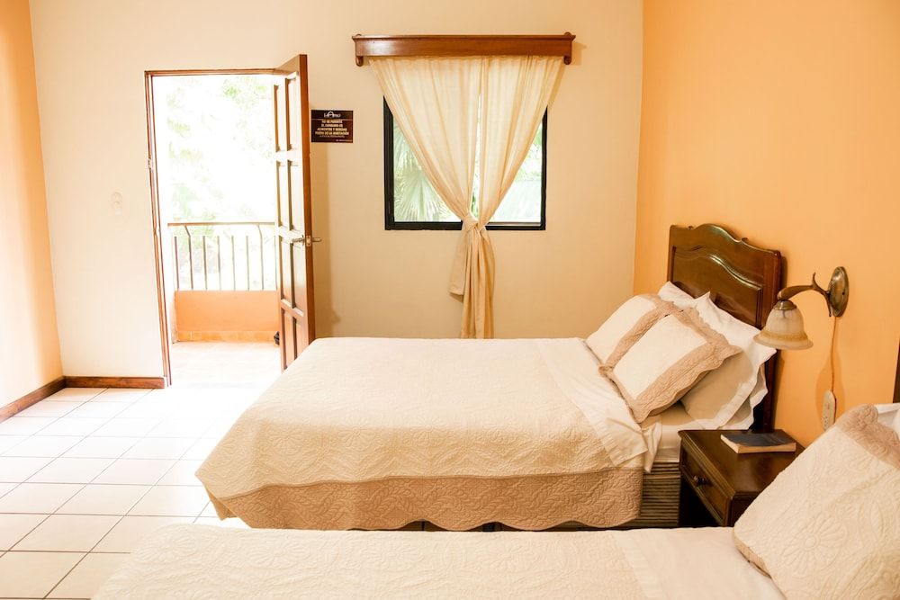 Hotel El Arco 2