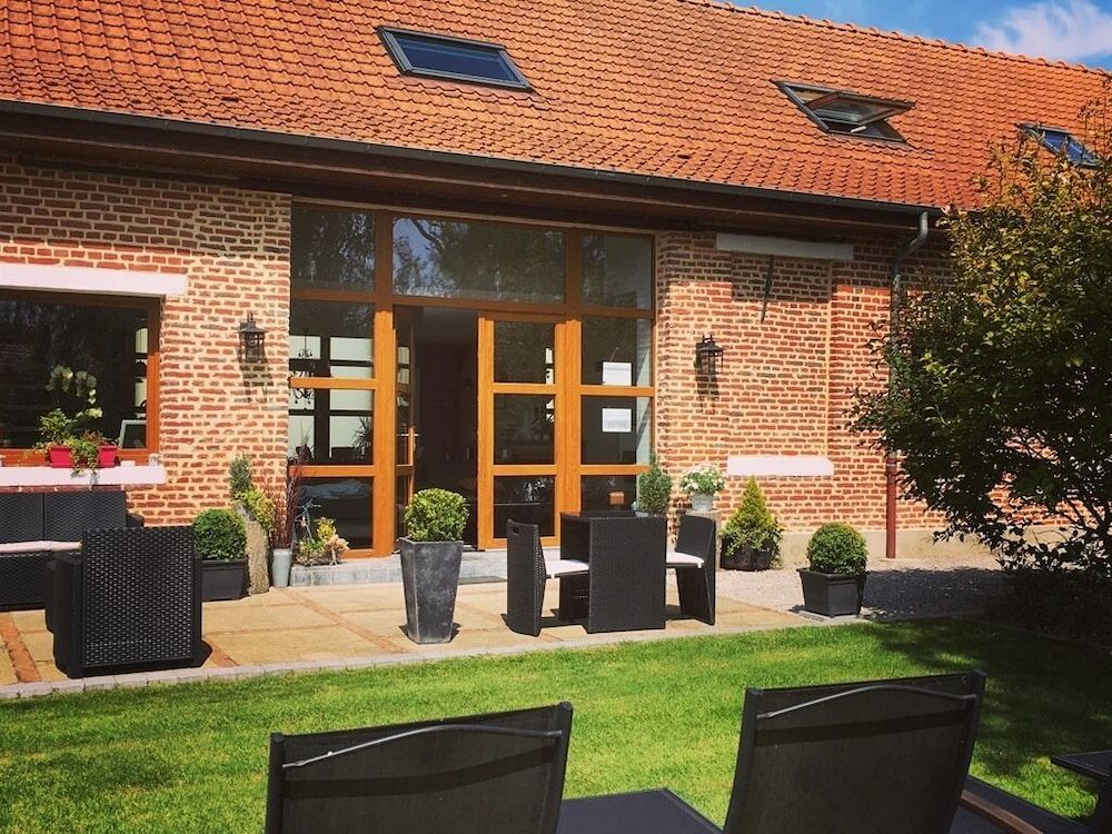 Au Coeur Des Hôtes -1 estrellas en Steenvoorde