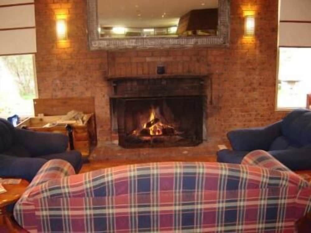 Merrijig Motor Inn Resort 2