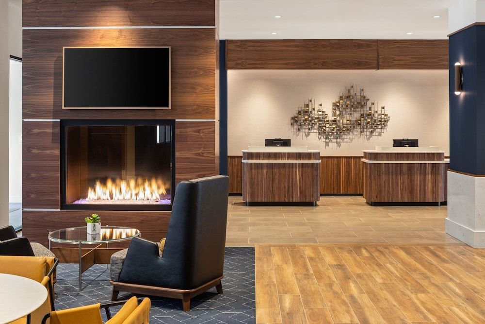 Courtyard by Marriott Owatonna Downtown 2