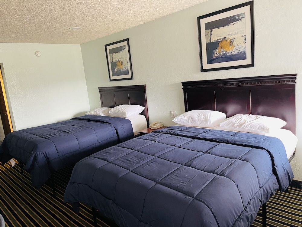 Executive Inn 2