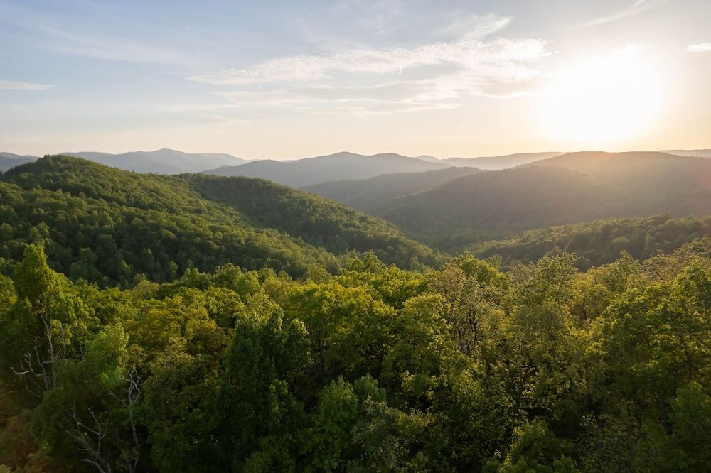 Love Ridge Mountain Lodging -1 estrellas en Lyndhurst