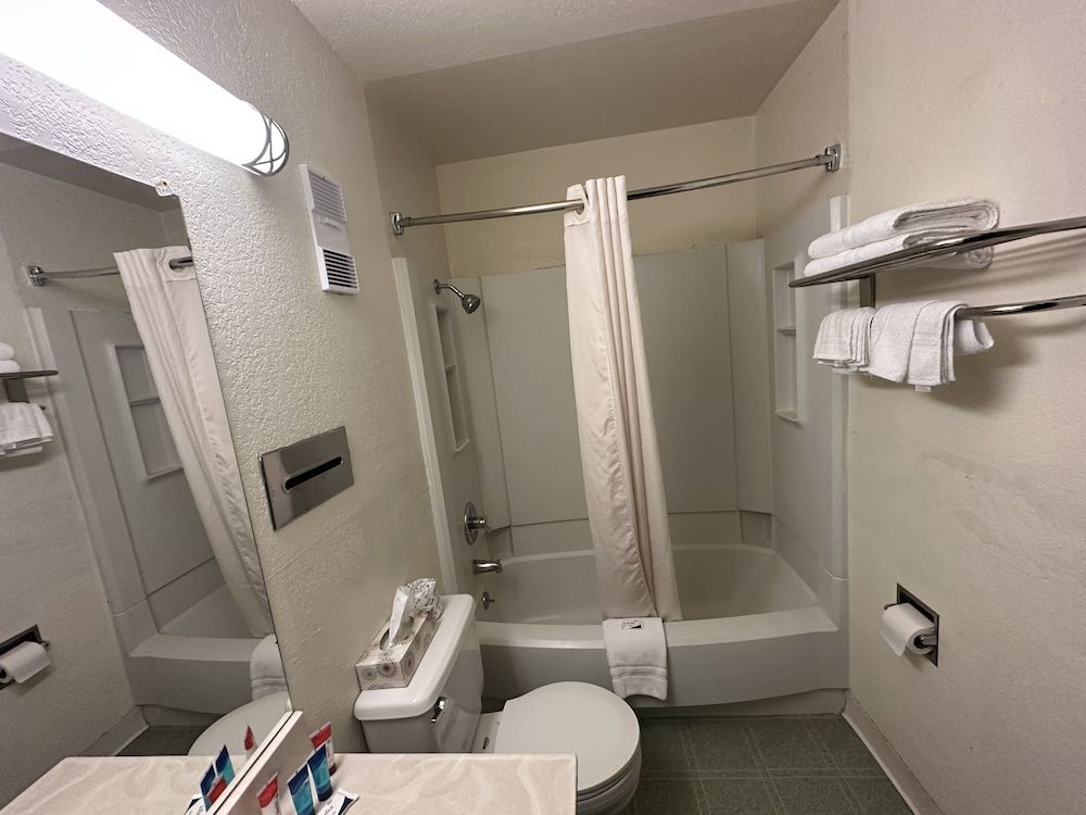 Simple Rewards Inn 3