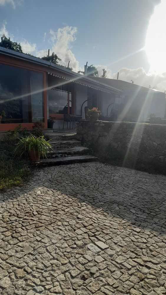 Quinta da Riba Má -1 estrellas en Santa Leocádia