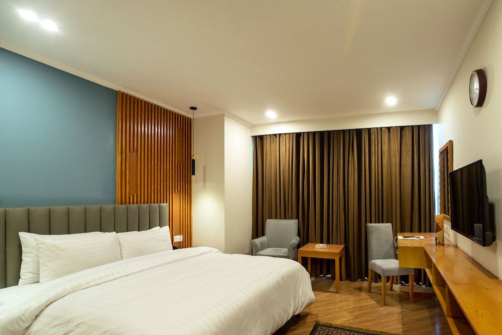 Hotel One Tower Gulberg 3