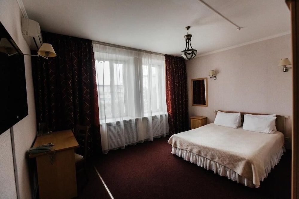 Hotel Zhambyl -1 estrellas en Taraz