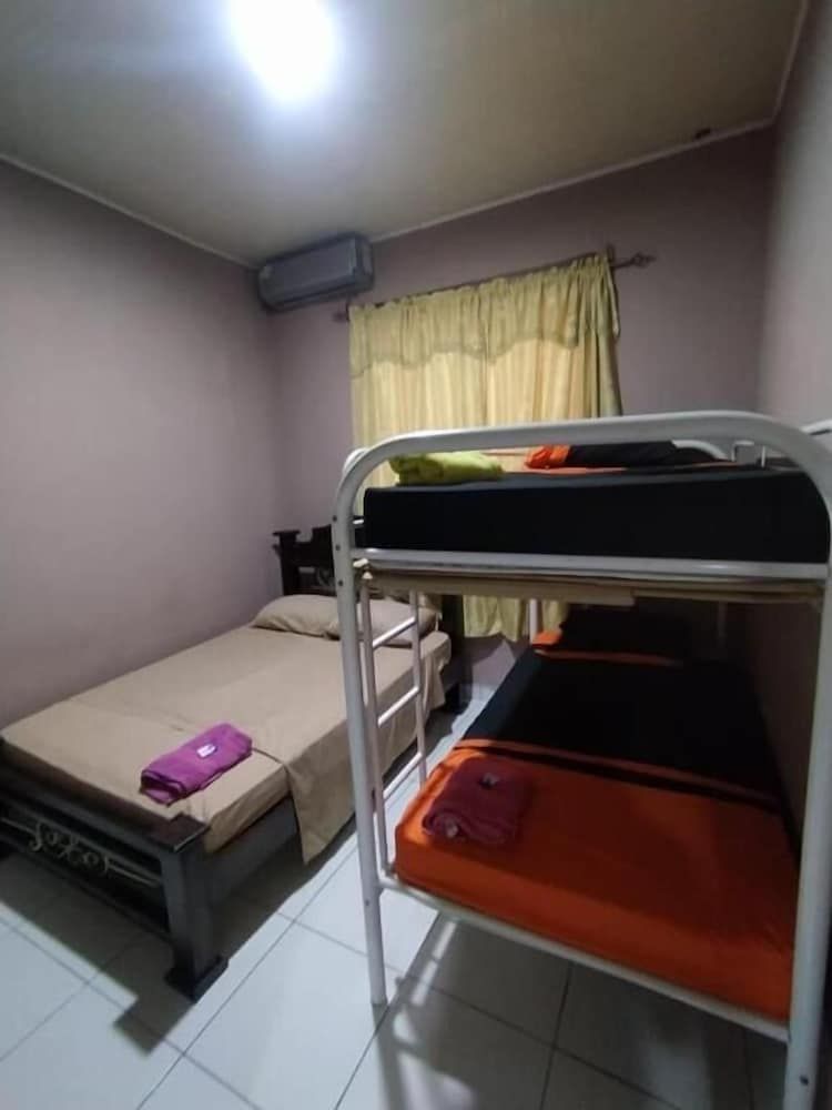 Hotel Dimashq 3