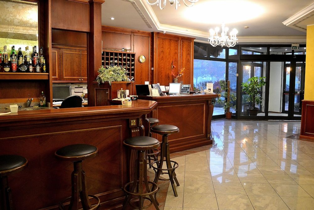 Hotel Tricolore 3