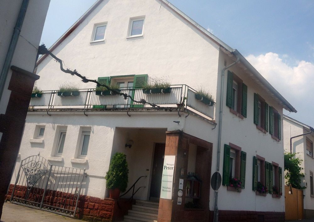 Gästezimmer  Weingut Peter -1 estrellas en Wachenheim an der Weinstraße