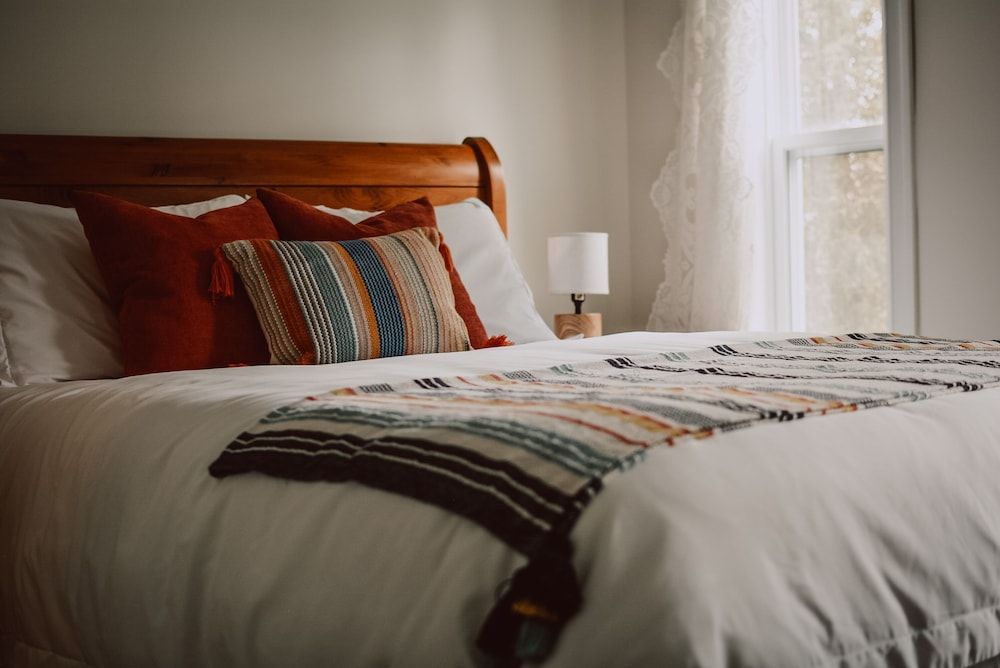 Hill Road Manor Bed & Breakfast 2