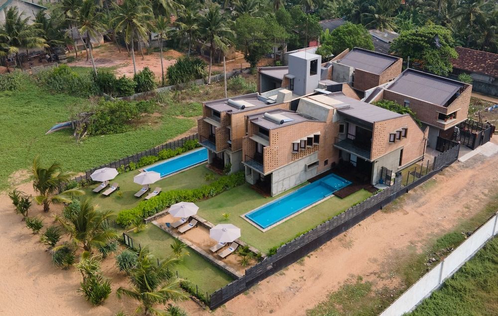 Inidi Leisure Luxury Villas 3