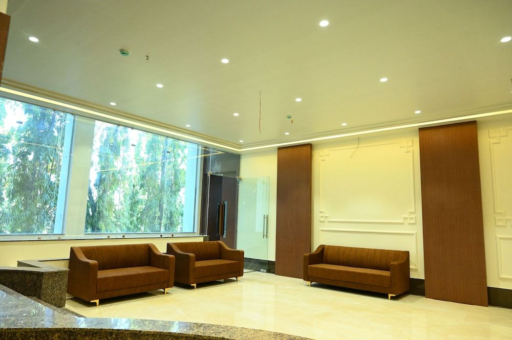 Hotel Makhan Vihar 3