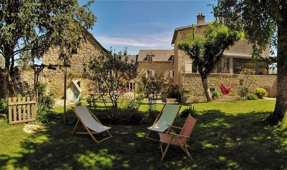 Le Clos du Barry -1 estrellas en Sévérac-lʼÉglise