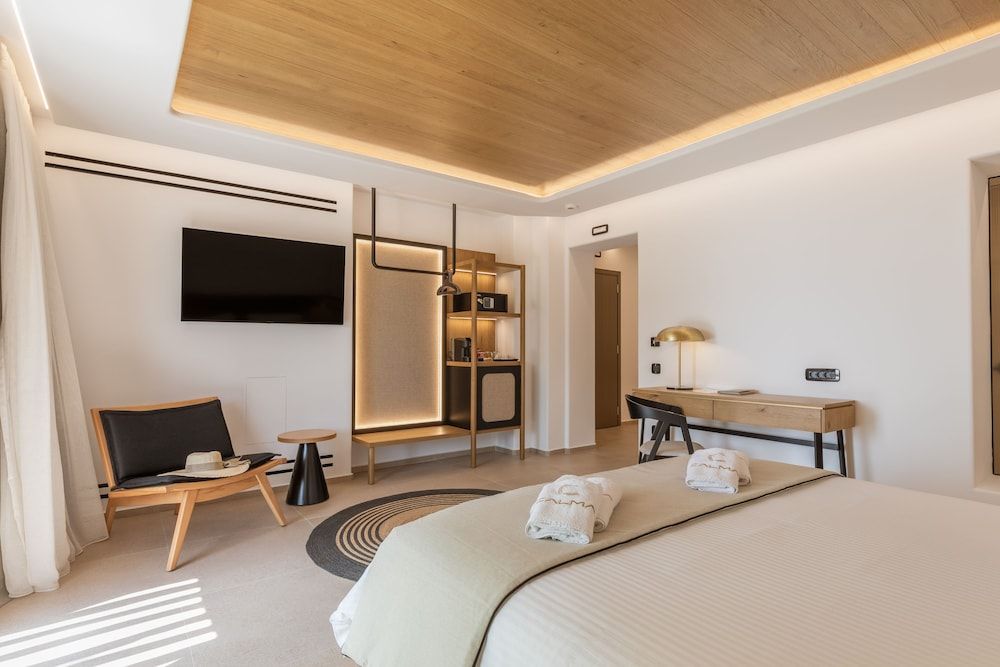 Calma Suites Mykonos 3