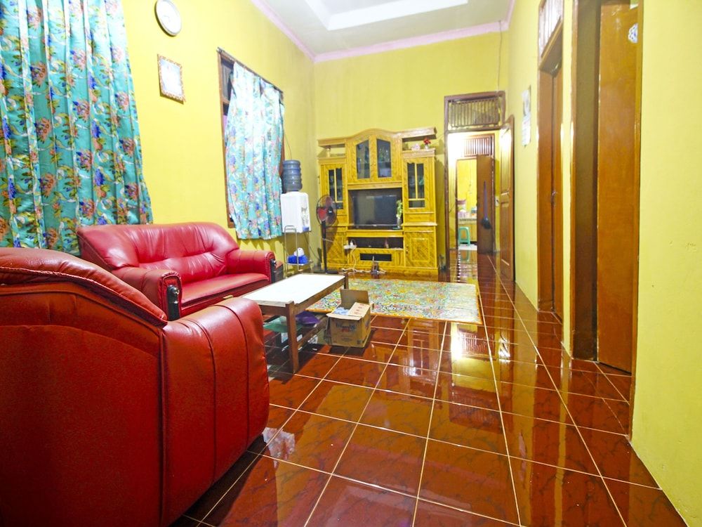 Hotel O Desa Wisata NangelasariNearPasir Tulang 3