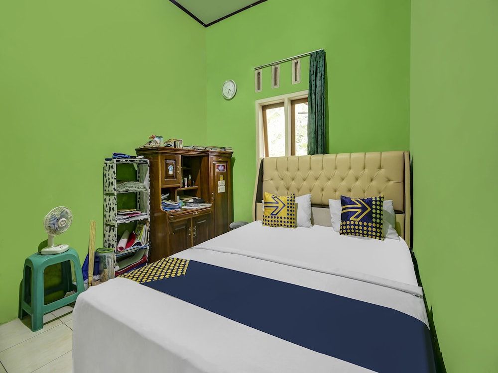 Hotel O Desa Wisata Kawasen 2 estrellas en Padaherang