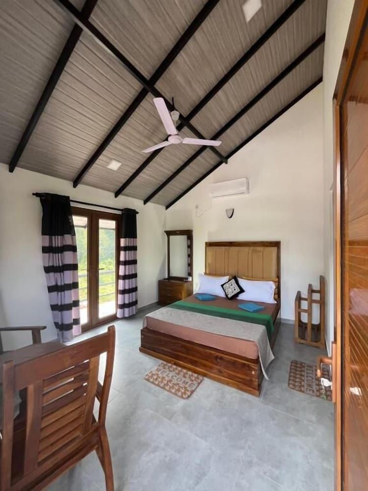 Royal Crown Residency Hotel 3