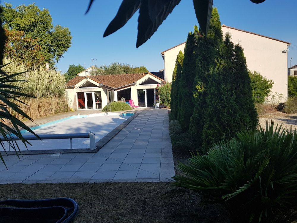 Le Relais De Touvent -1 estrellas en Boutenac