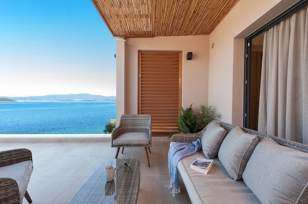 DEL MARE SUITES 3