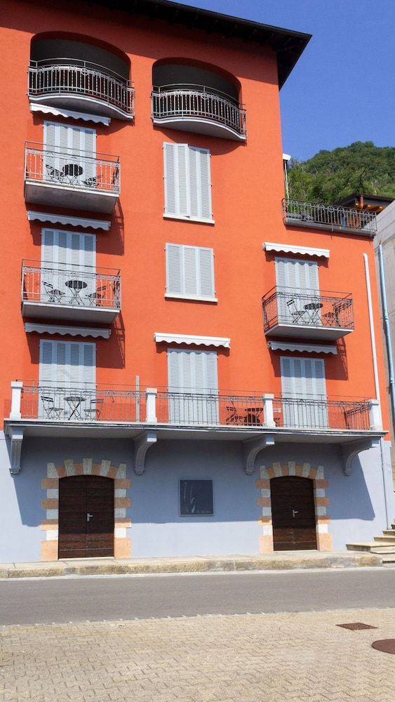 76thelakehouse -1 estrellas en Melide