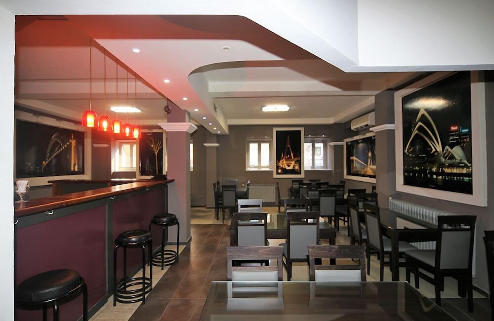 Hotel Ambasador Bitola 4 estrellas en Bitola