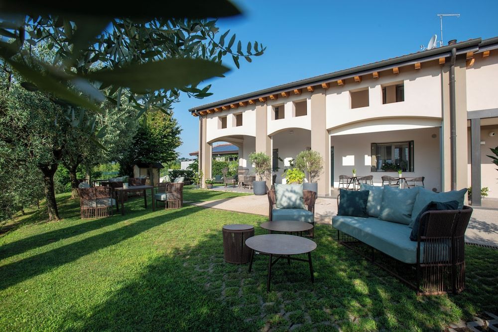 Relais La Dolce Vite -1 estrellas en San Vendemiano