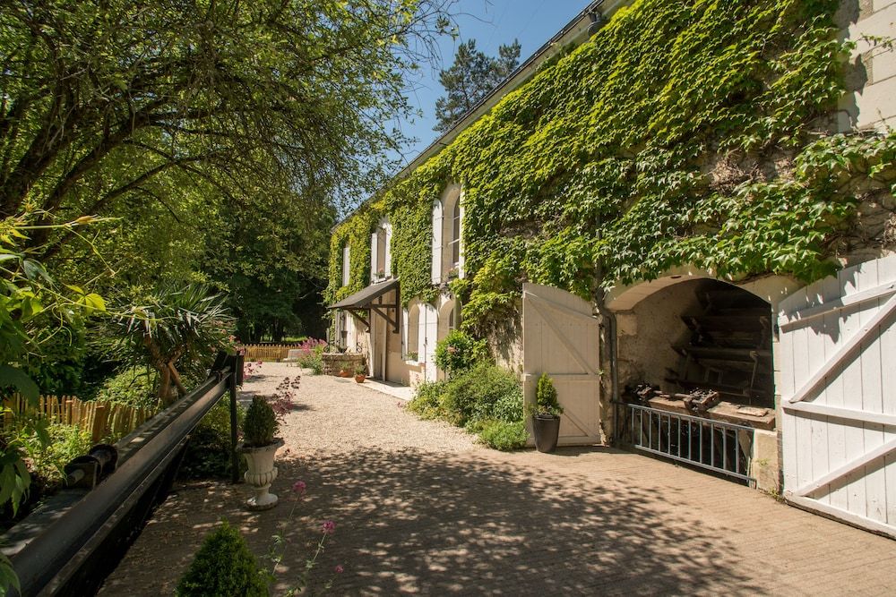 Le moulin de la Follaine -1 estrellas en Azay-sur-Indre