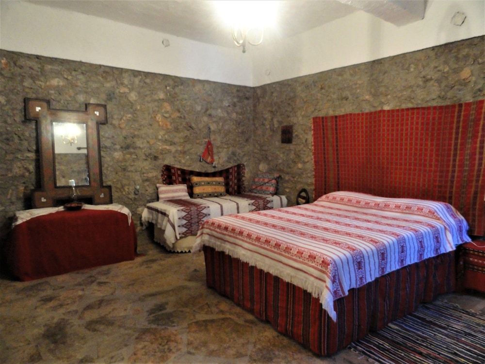Zeus House Gaia 2