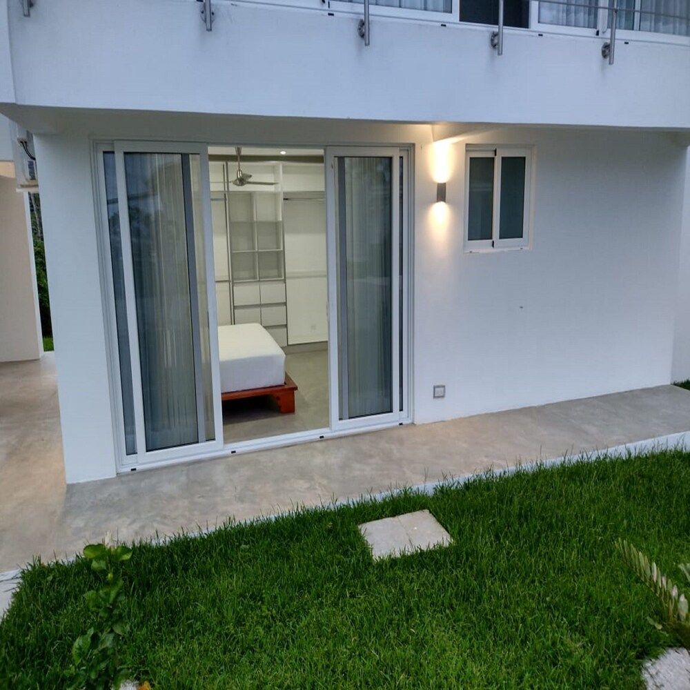 Adeluna Luxury Ocean View Villas 3