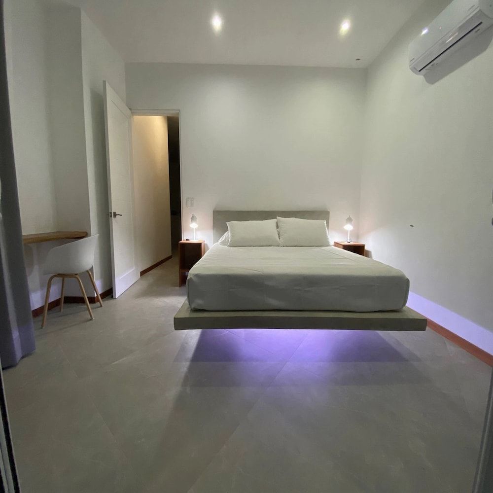 Adeluna Luxury Ocean View Villas 2