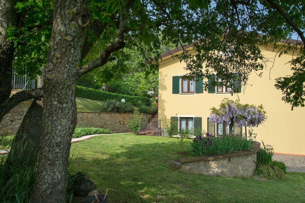 Bed & Breakfast La Valle -1 estrellas en Novafeltria