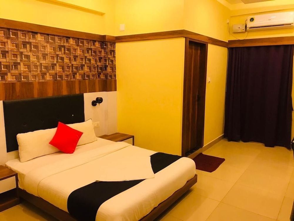 Hotel Keerthana Inn 2