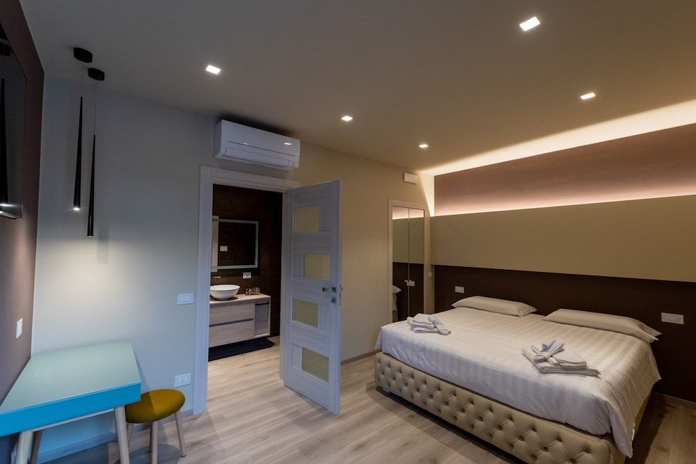DiVino Rooms Deluxe -1 estrelas em Sabbio Chiese