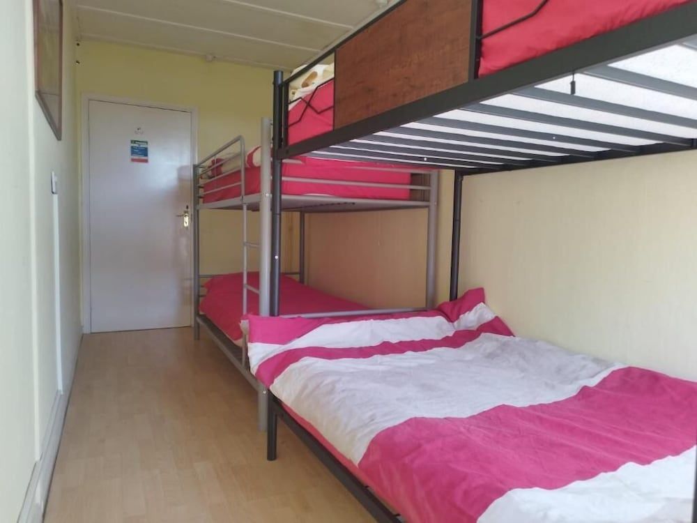 Rossetti Lodge 2