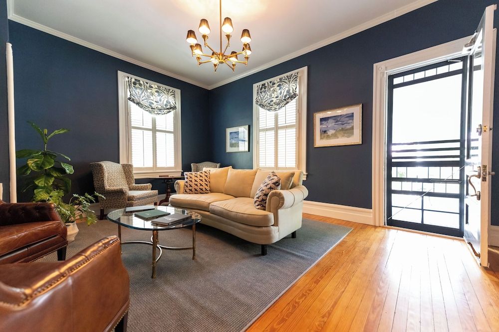 The Edenton Collection-Captain's Quarters Inn 3