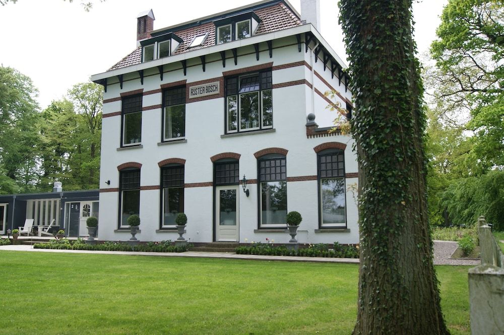 Bed & Breakfast Rijsterbosch -1 estrellas en Rijs