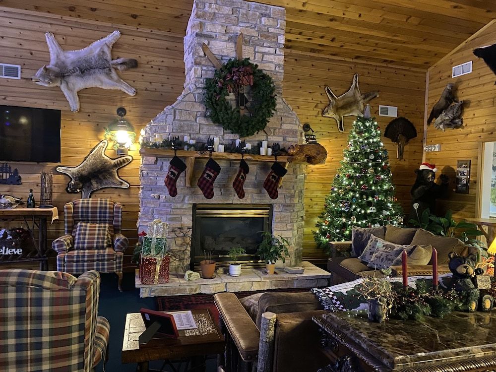Boulder Bear Motor Lodge 3