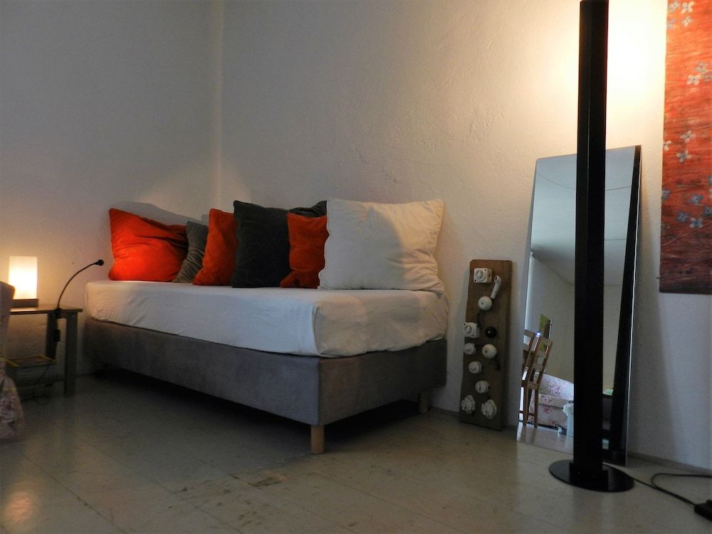 Blue Wall BnB - business apartments 3