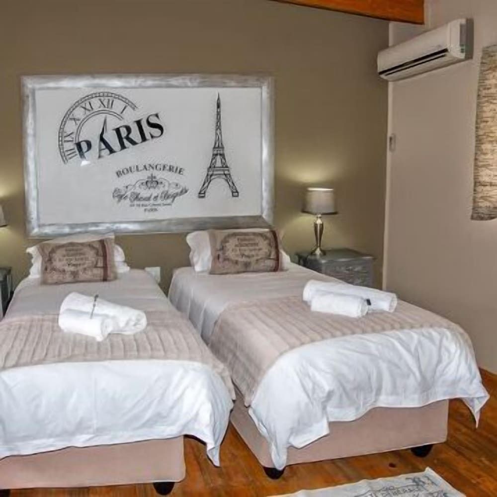Sevens Guest House 2