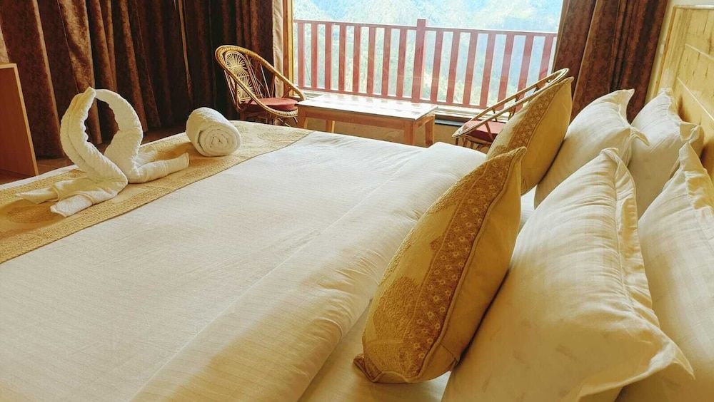 The Vintage Hill Village - Himalayan Boutique Resort 3