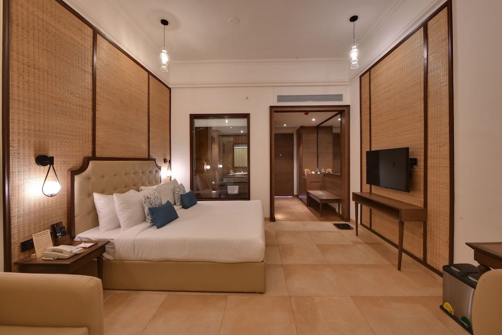 Bhanu The Fern Forest Resort & Spa Jambughoda, Series by Marriott 3