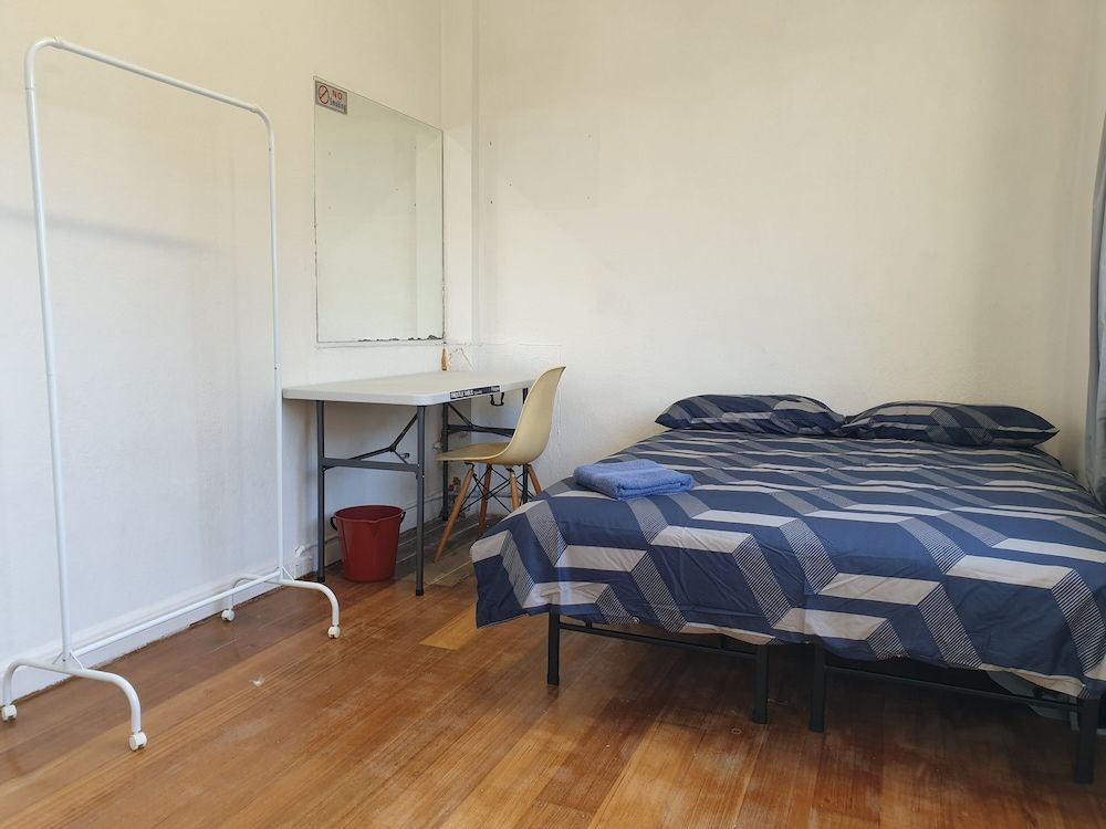 Richmond Private Rooms @ 151 Hoddle Homestay 3