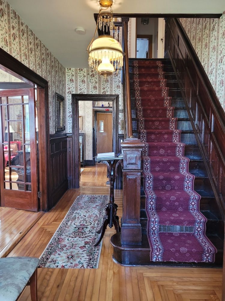 Prince County Guest House 2
